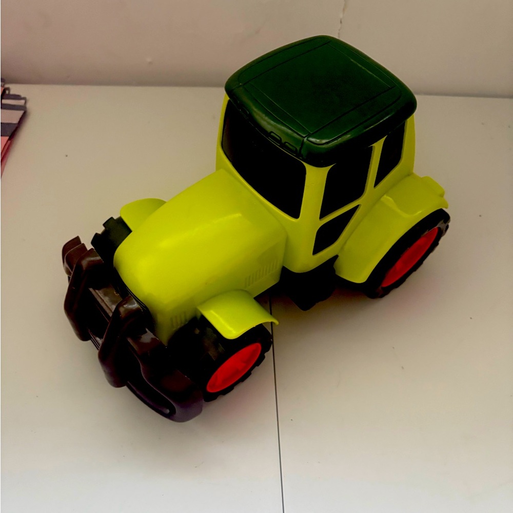 Kids' Green and Yellow Toy Tractor